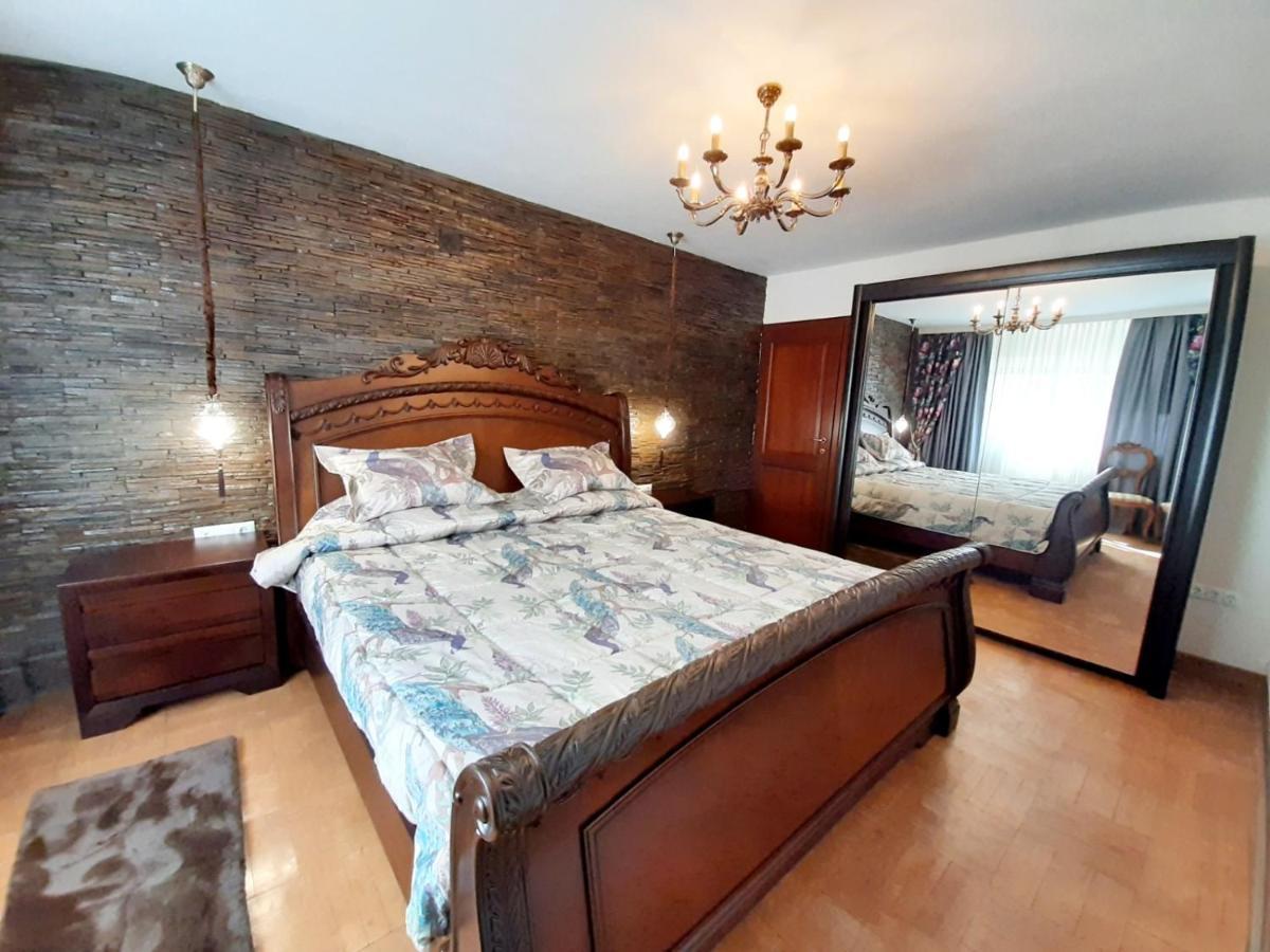 Apartment Lucky Sibiu Bagian luar foto