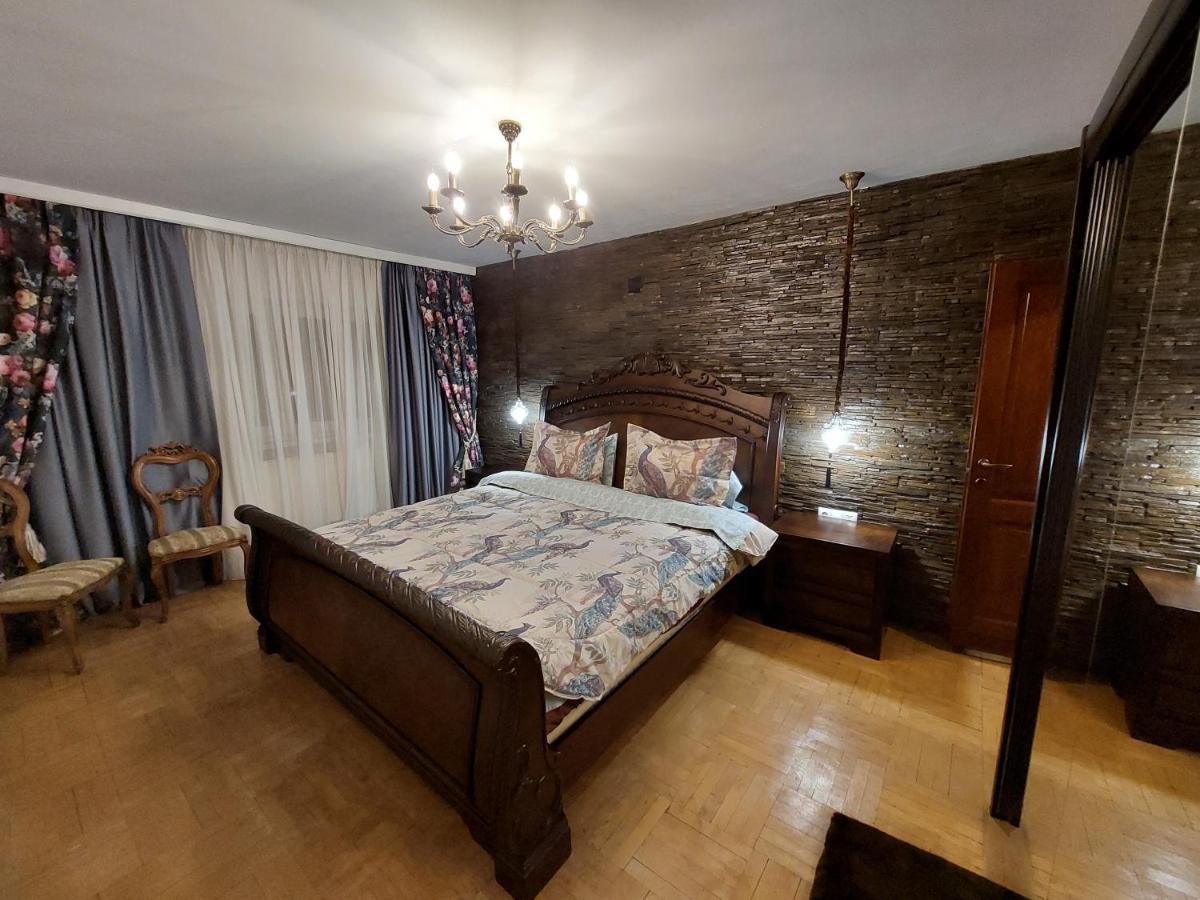 Apartment Lucky Sibiu Bagian luar foto